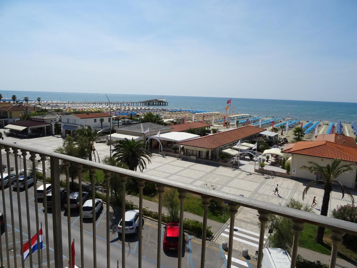 Dependance Dell'Hotel Sole E Mare Lido di Camaiore Luaran gambar