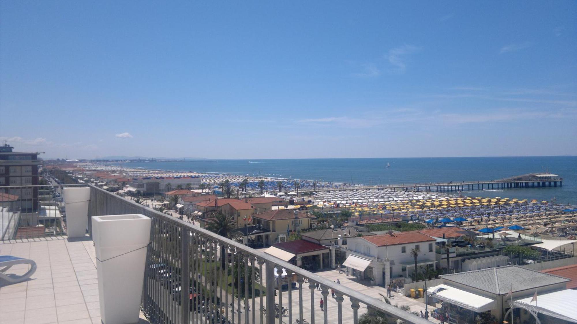 Dependance Dell'Hotel Sole E Mare Lido di Camaiore Luaran gambar