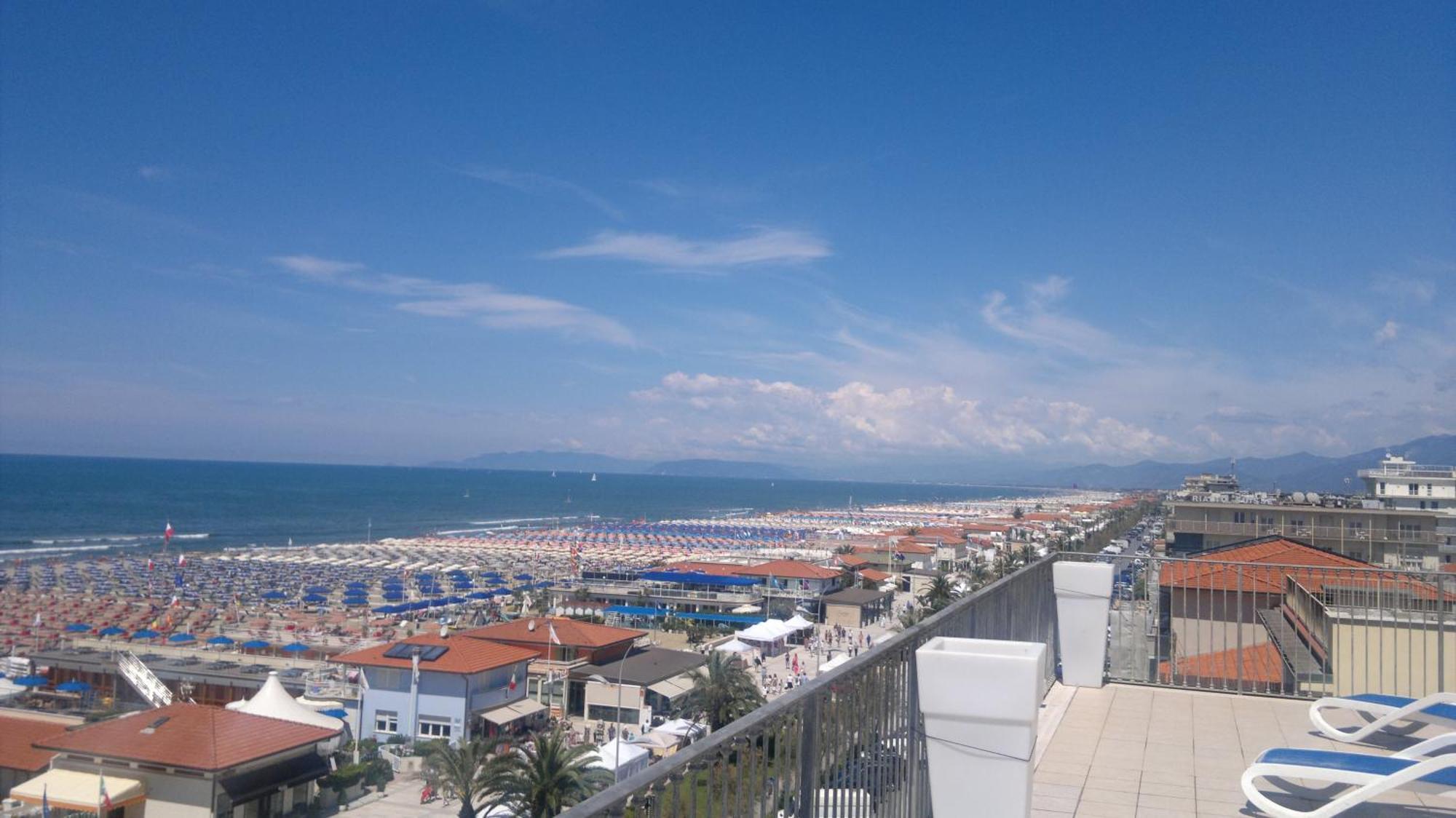 Dependance Dell'Hotel Sole E Mare Lido di Camaiore Luaran gambar