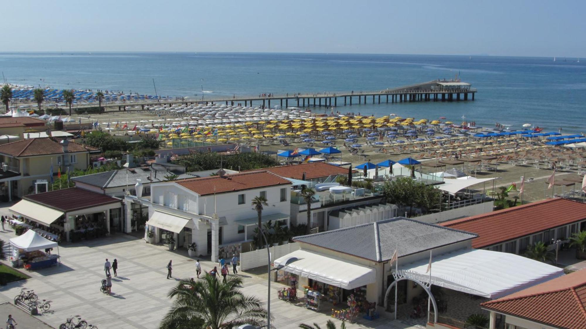 Dependance Dell'Hotel Sole E Mare Lido di Camaiore Luaran gambar