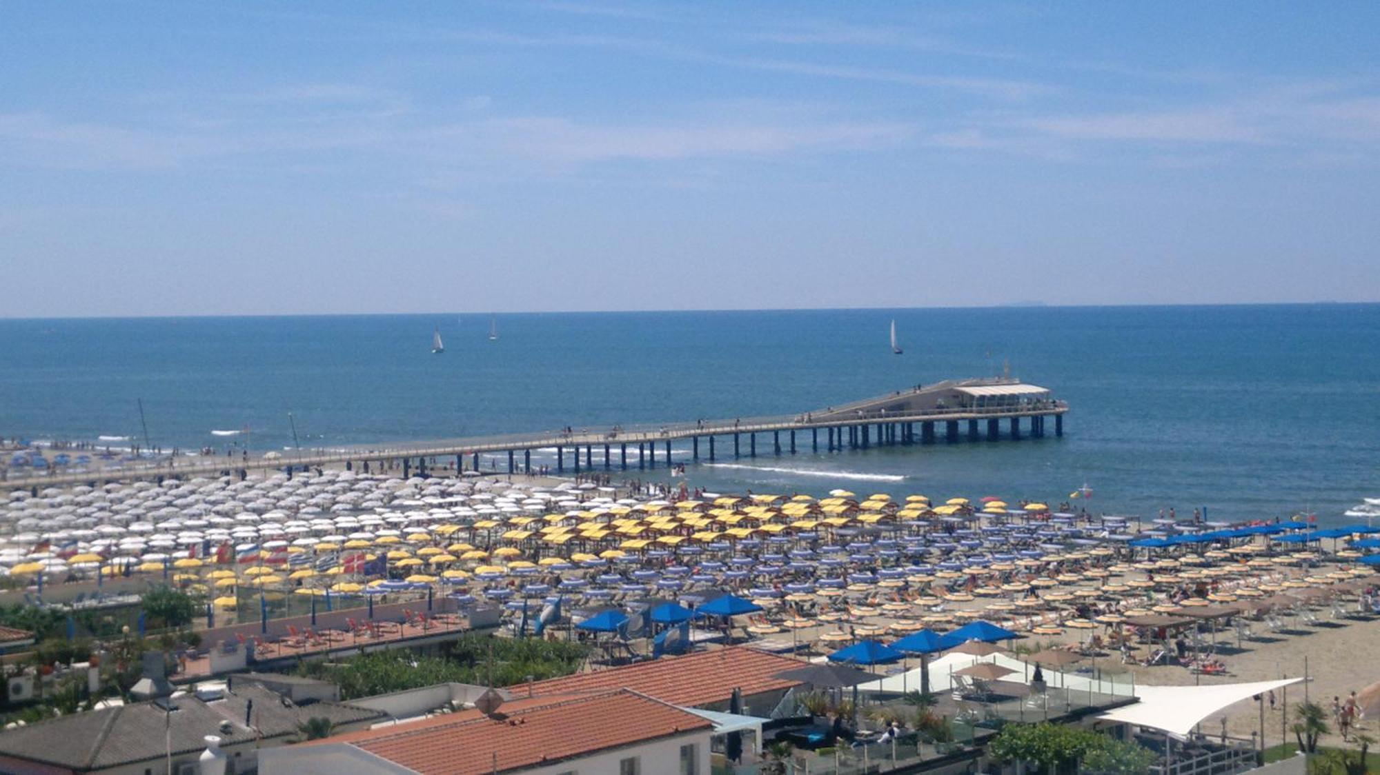 Dependance Dell'Hotel Sole E Mare Lido di Camaiore Luaran gambar