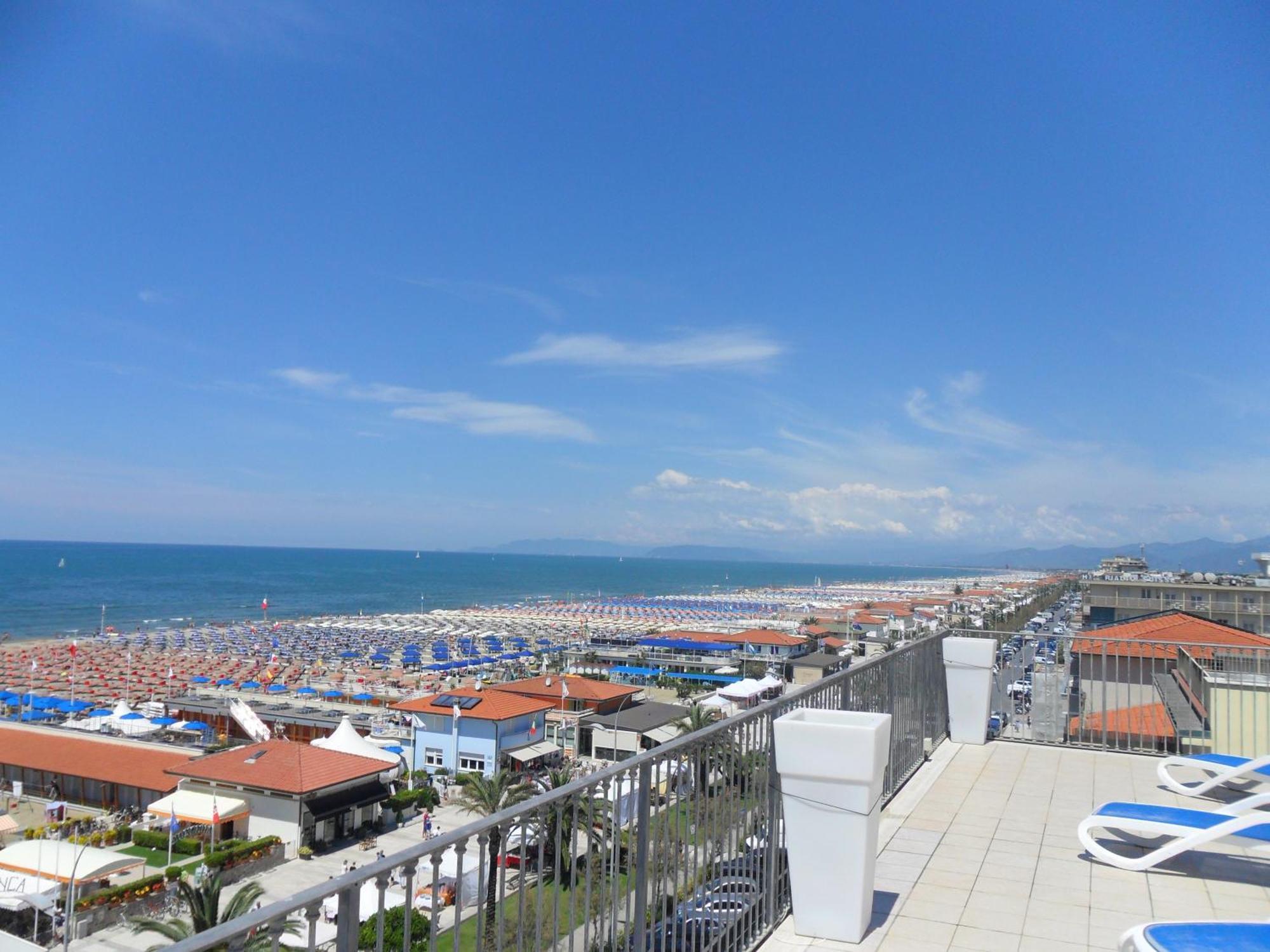 Dependance Dell'Hotel Sole E Mare Lido di Camaiore Luaran gambar